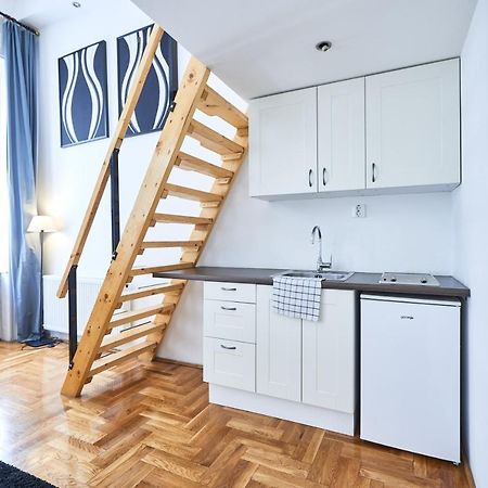 Large Apartment For Groups City Center Dist. VII Βουδαπέστη Εξωτερικό φωτογραφία