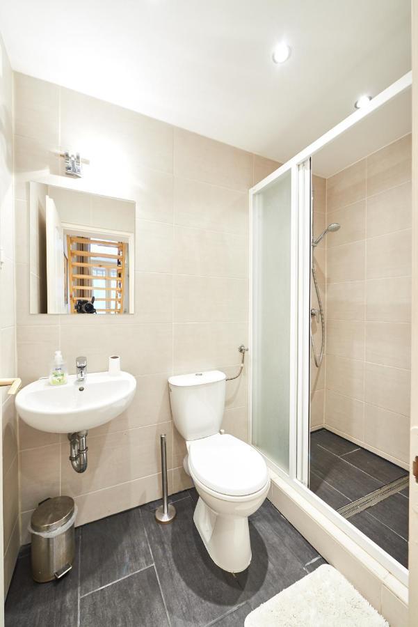 Large Apartment For Groups City Center Dist. VII Βουδαπέστη Εξωτερικό φωτογραφία