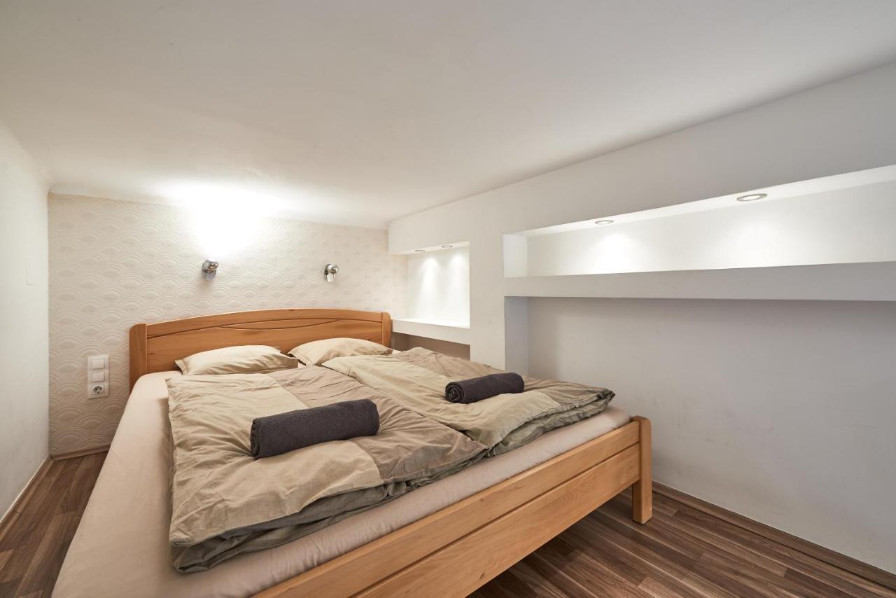 Large Apartment For Groups City Center Dist. VII Βουδαπέστη Εξωτερικό φωτογραφία