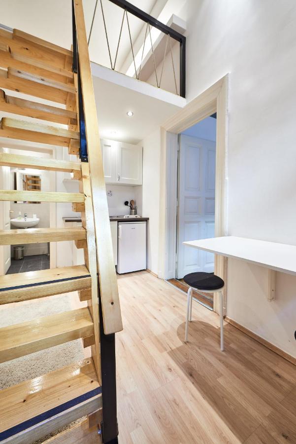 Large Apartment For Groups City Center Dist. VII Βουδαπέστη Εξωτερικό φωτογραφία